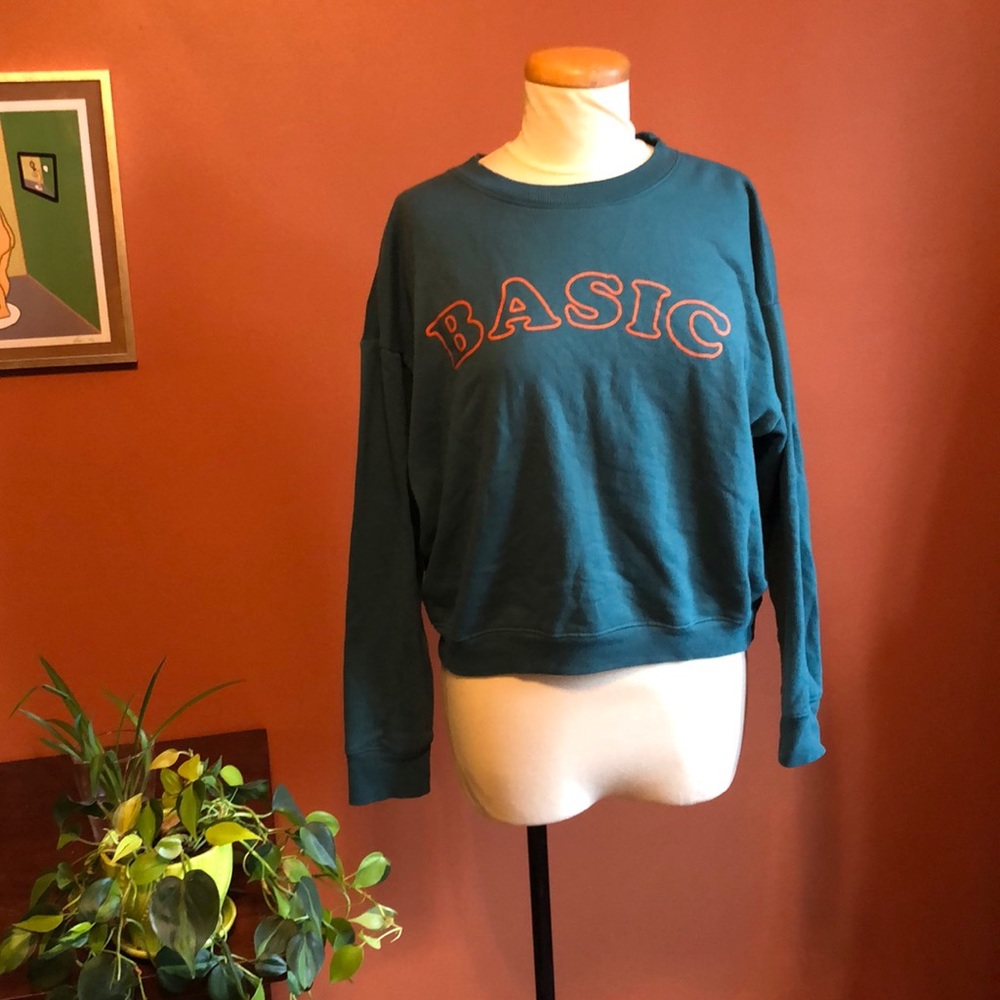 Cute “Basic” crop top
